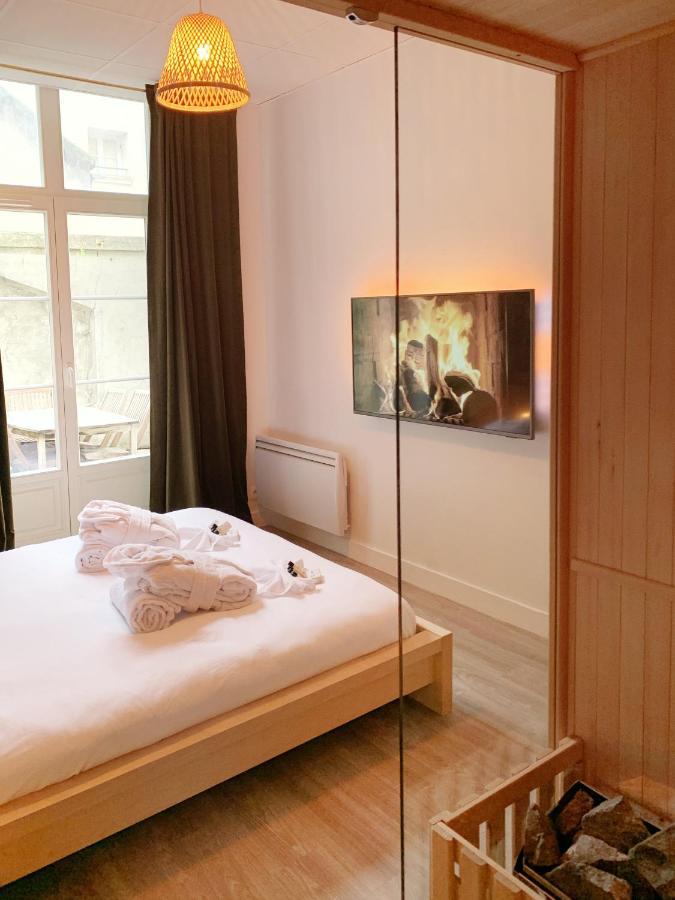 Suite Cosy Flat - Hyper-Centre Avec Sauna Privatif Senlis  Esterno foto