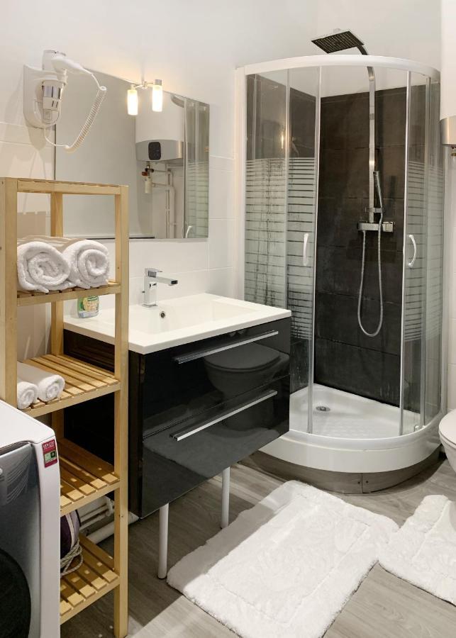 Suite Cosy Flat - Hyper-Centre Avec Sauna Privatif Senlis  Esterno foto